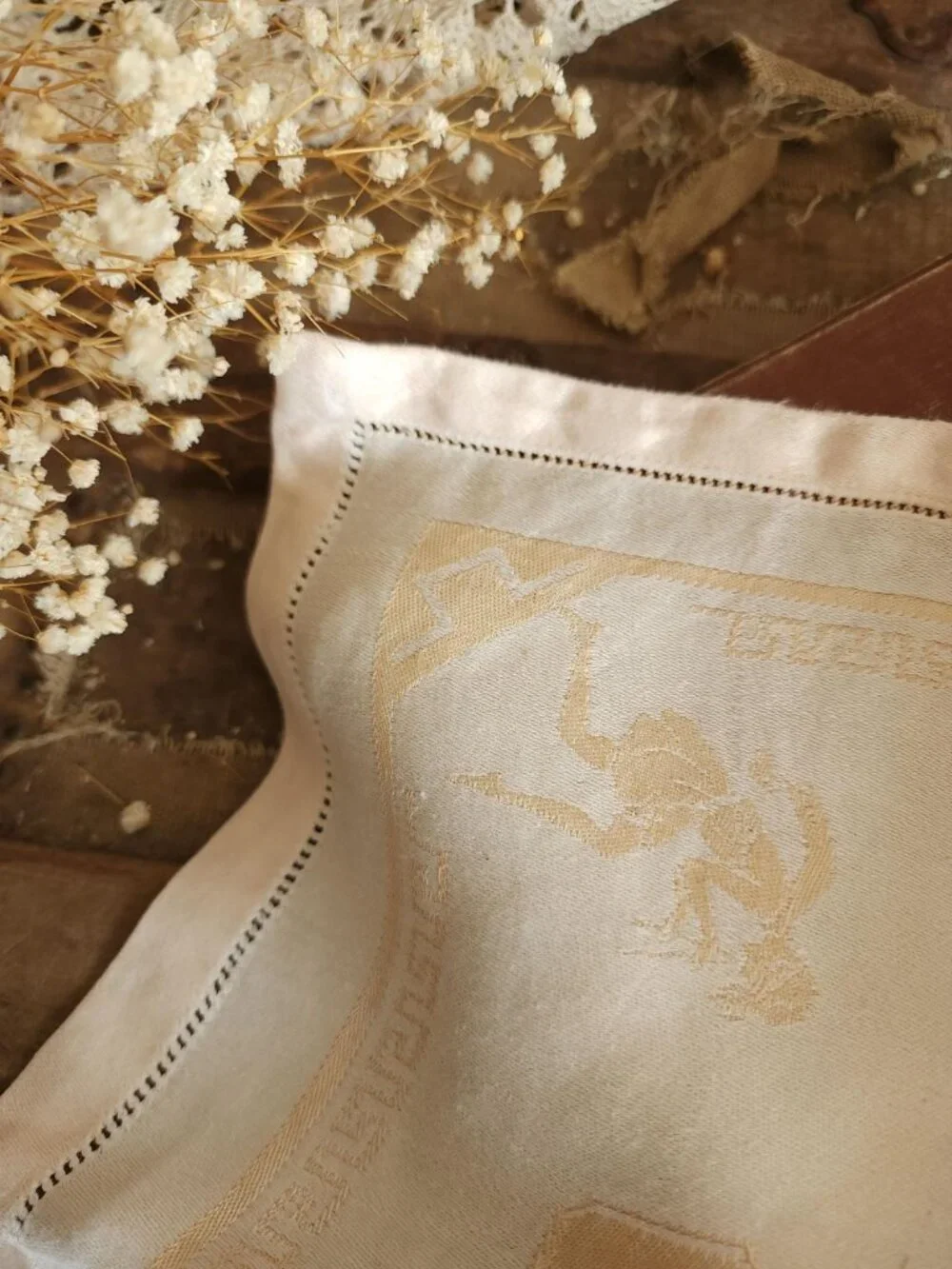 Vintage 1920s 1930s Luncheon Napkin, Damask in a Hellenic Greek Motif, 15